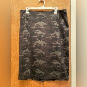 Camo pencil skirt